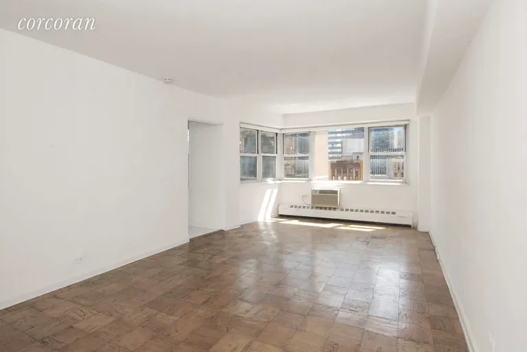 New York City Real Estate | View 153 East 57th Street, 17G | room 1 | View 2
