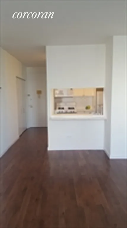 New York City Real Estate | View 111 West 67th Street, 20D | room 4 | View 5