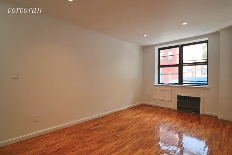 New York City Real Estate | View 222 East 75th Street, 1C | room 1 | View 2