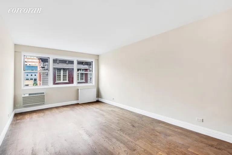 New York City Real Estate | View 404 East 66th Street, 6F | room 4 | View 5