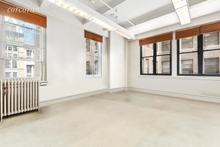 New York City Real Estate | View 7 East 20th Street, 8R | room 1 | View 2