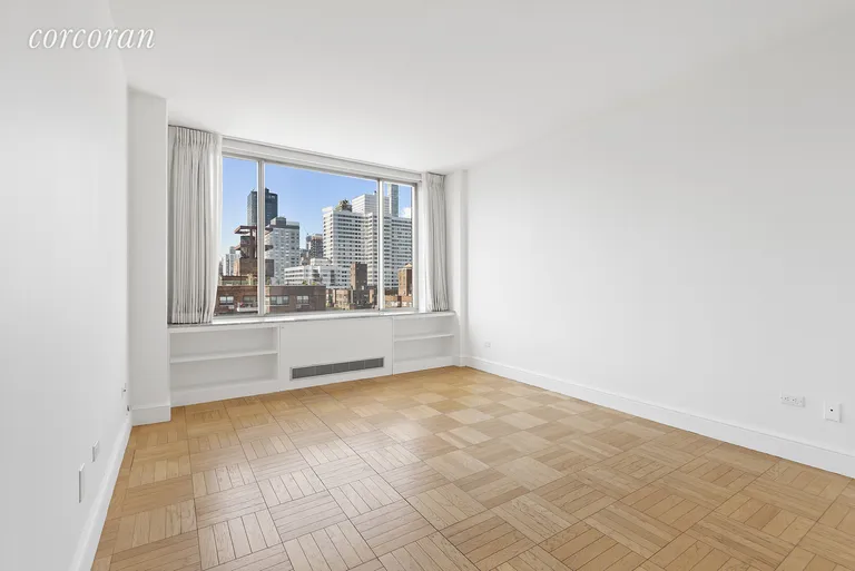 New York City Real Estate | View 308 East 72Nd Street, 19C | room 4 | View 5