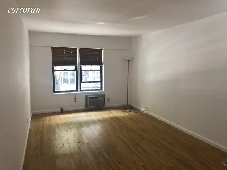 New York City Real Estate | View 317 West 54th Street, 1F | room 2 | View 3
