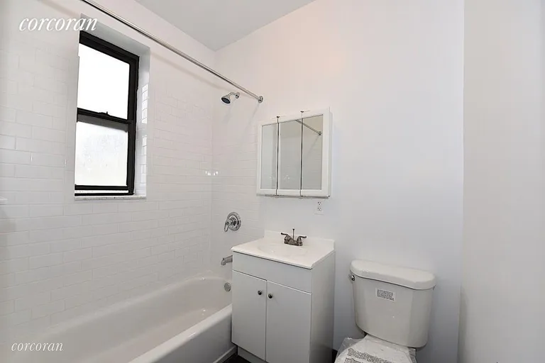 New York City Real Estate | View 30-86 32nd Street, 6 | room 9 | View 10
