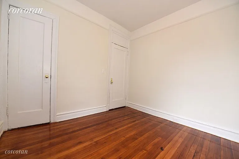New York City Real Estate | View 30-86 32nd Street, 6 | room 7 | View 8