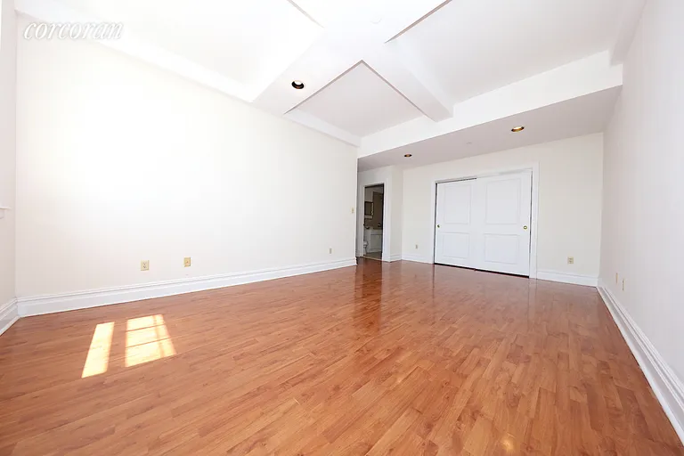 New York City Real Estate | View 45-02 Ditmars Boulevard, 322 | room 6 | View 7