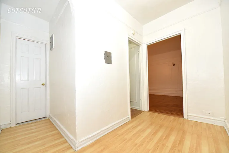 New York City Real Estate | View 655 Pelham Parkway North, 3P | room 4 | View 5