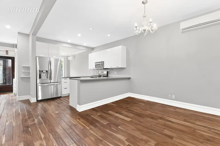 New York City Real Estate | View 343 Maple Street | Main Dining | View 8