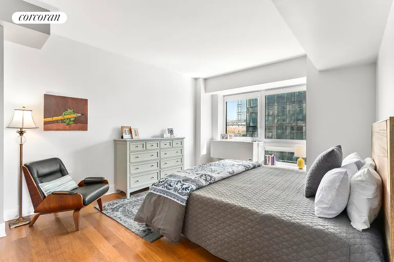 New York City Real Estate | View 440 Kent Avenue, 9D | room 3 | View 4