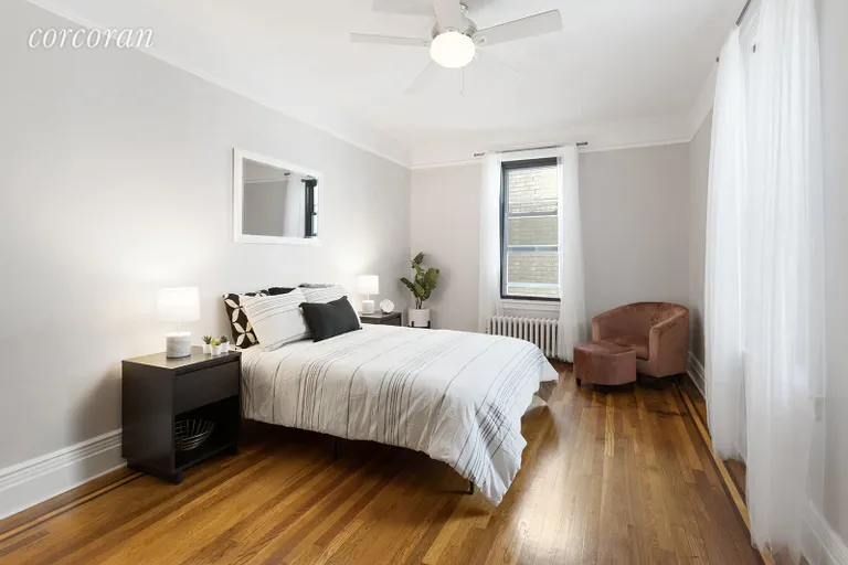 New York City Real Estate | View 345 Montgomery Street, 6O | room 2 | View 3