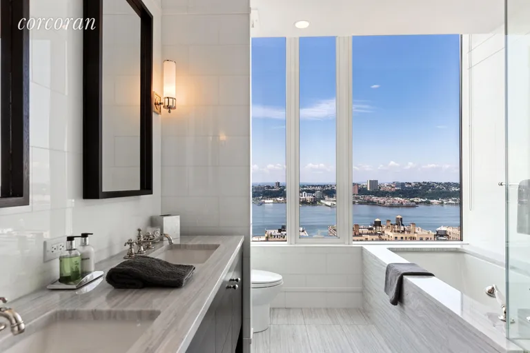 New York City Real Estate | View 245 West 99th Street, 26B | Glorious Master Bath | View 6