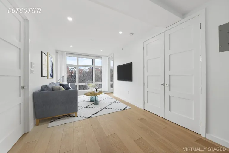 New York City Real Estate | View 309 Ocean Parkway, 3F | room 1 | View 2
