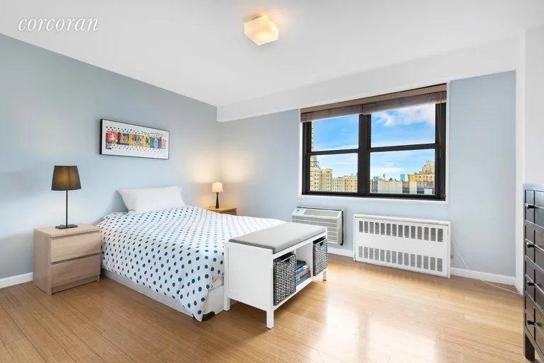 New York City Real Estate | View 100 West 93rd Street, 12C | room 2 | View 3