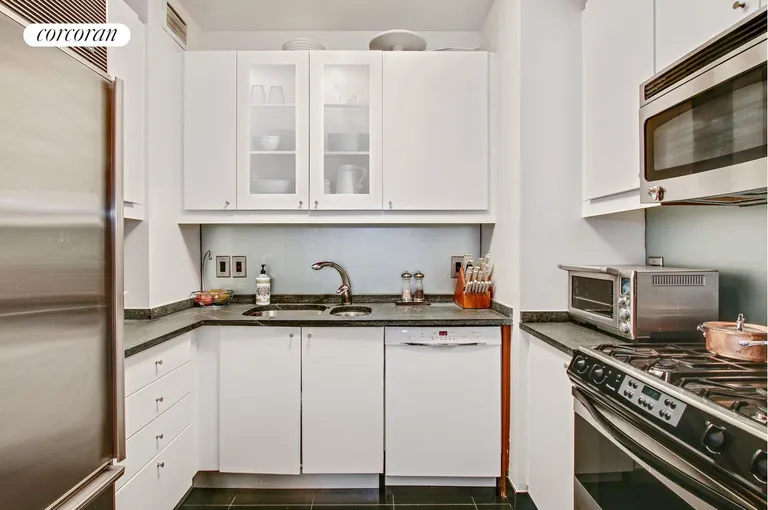 New York City Real Estate | View 230 West 56th Street, 52A | room 5 | View 6