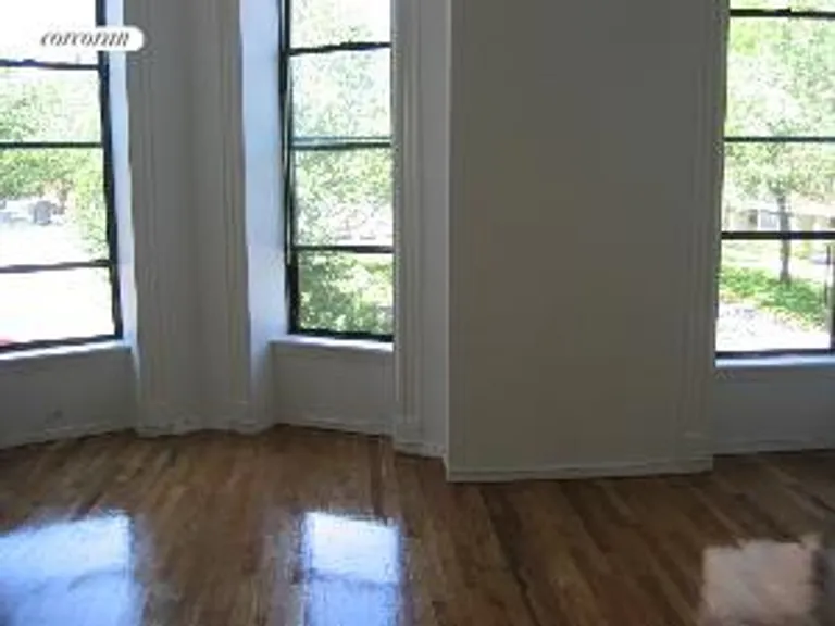 New York City Real Estate | View 334 Lafayette Avenue, 3 | 1 Bed, 1 Bath | View 1