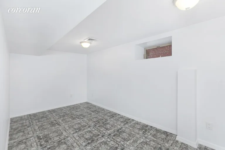 New York City Real Estate | View 457 East 9th Street, 1 | room 4 | View 5