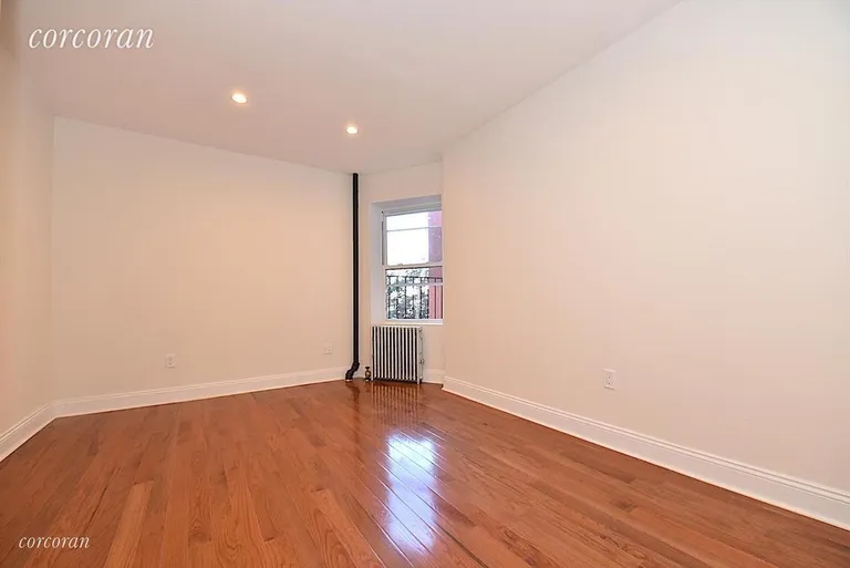 New York City Real Estate | View 186 Franklin Street, C14 | room 3 | View 4