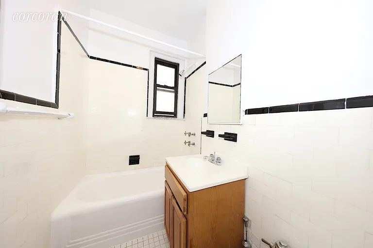 New York City Real Estate | View 30-56 30th Street, 3C | room 7 | View 8