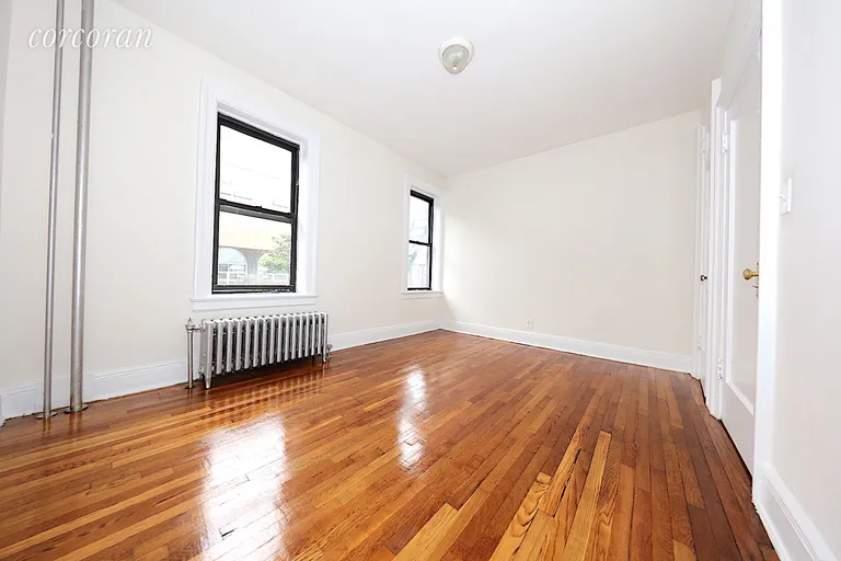 New York City Real Estate | View 30-56 30th Street, 3C | room 4 | View 5