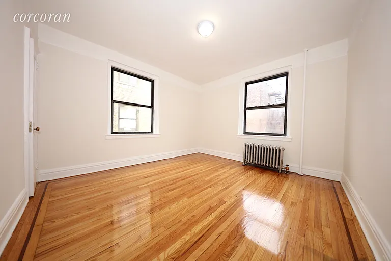 New York City Real Estate | View 25-90 35th Street, 5L | room 6 | View 7