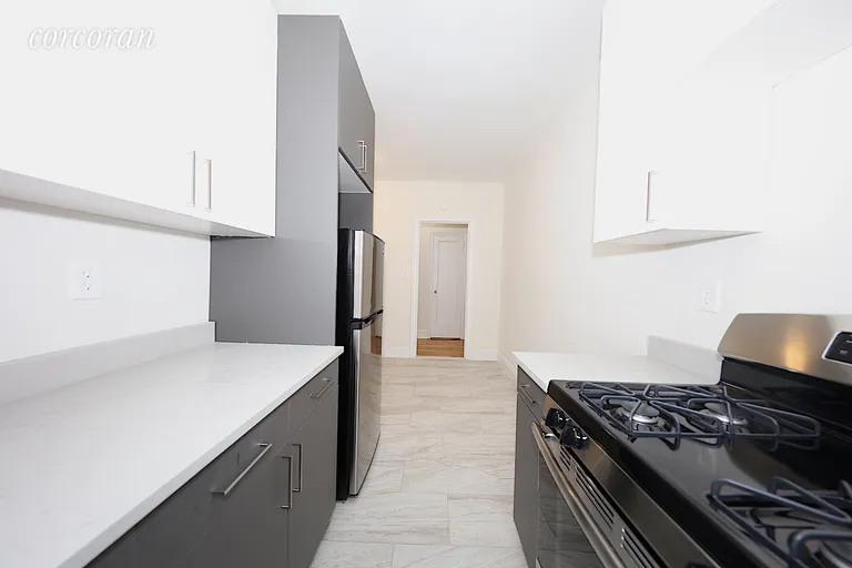 New York City Real Estate | View 25-90 35th Street, 5L | room 3 | View 4