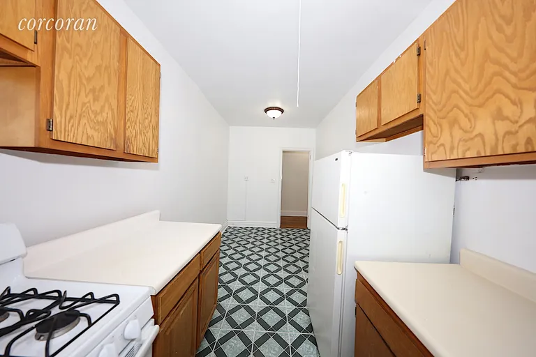 New York City Real Estate | View 25-90 35th Street, 3-A | room 7 | View 8
