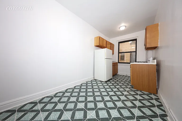 New York City Real Estate | View 25-90 35th Street, 3-A | room 6 | View 7
