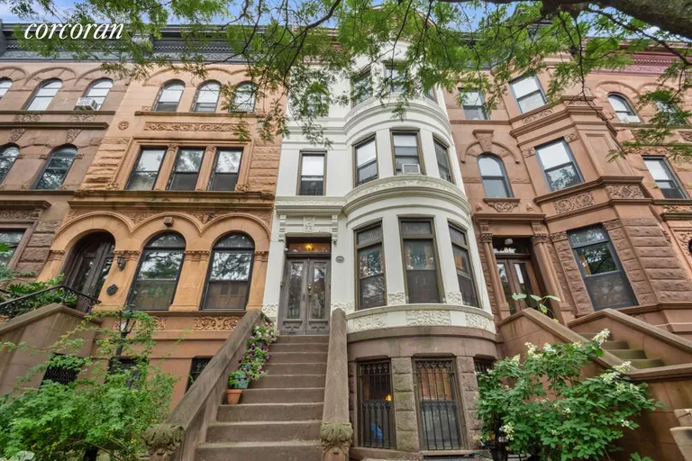 New York City Real Estate | View 288 Park Place, 3 | 2 Beds, 1 Bath | View 1
