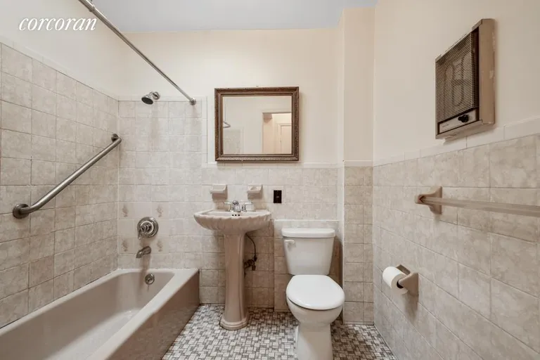 New York City Real Estate | View 288 Park Place, 3 | room 5 | View 6