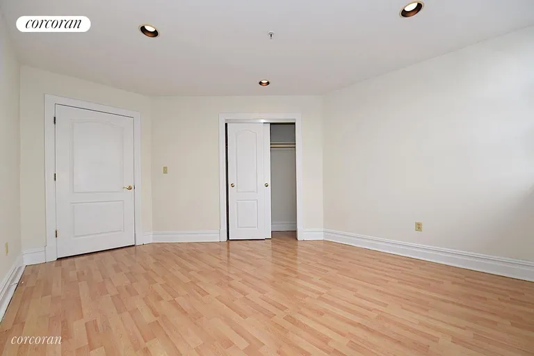 New York City Real Estate | View 19-19 24th Avenue, R303 | room 6 | View 7