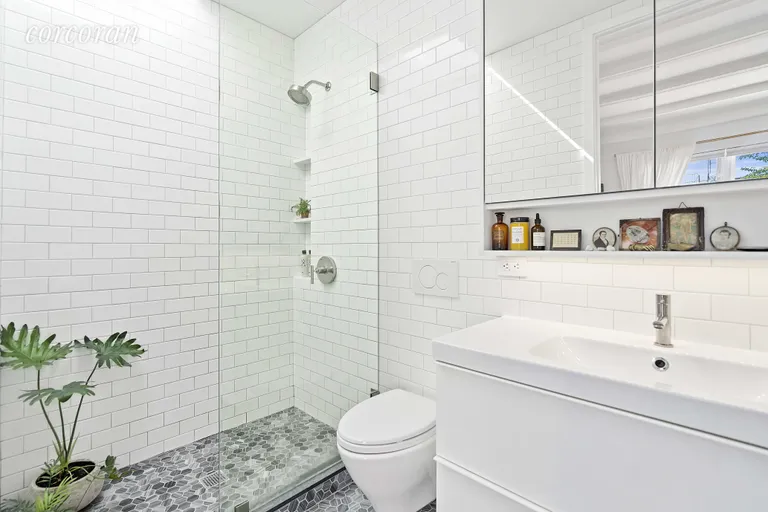 New York City Real Estate | View 467 Carroll Street | Master bath | View 9