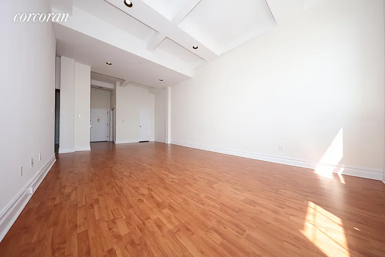 New York City Real Estate | View 45-02 Ditmars Boulevard, 538 | room 1 | View 2