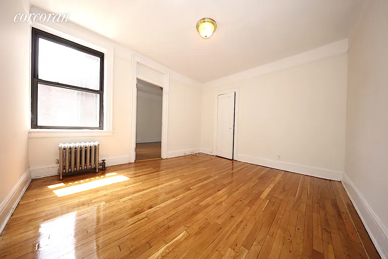 New York City Real Estate | View 32-20 34th Avenue, 6C | room 2 | View 3