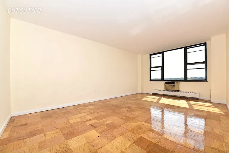 New York City Real Estate | View 235 South Lexington Avenue, 12E | 1 Bed, 1 Bath | View 1