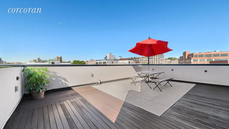 New York City Real Estate | View 168 Evergreen Avenue, 4B | room 2 | View 3