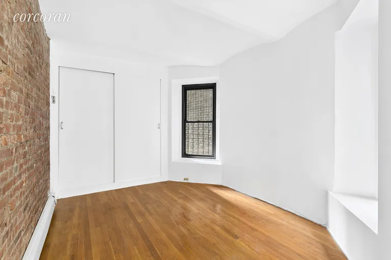 New York City Real Estate | View 161 East 81st Street, 1E | room 3 | View 4