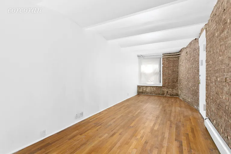 New York City Real Estate | View 161 East 81st Street, 1E | room 4 | View 5