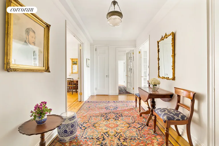 New York City Real Estate | View 41 Eastern Parkway, 9A | Entryway | View 3