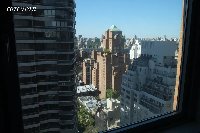 New York City Real Estate | View 200 East 62Nd Street, 25E | room 5 | View 6
