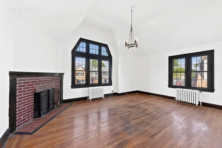 New York City Real Estate | View 39-41 213th Street, 3 | 1 | View 2