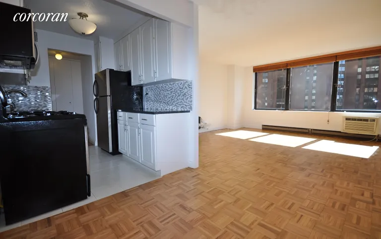 New York City Real Estate | View 1623 Third Avenue, 10J | room 1 | View 2
