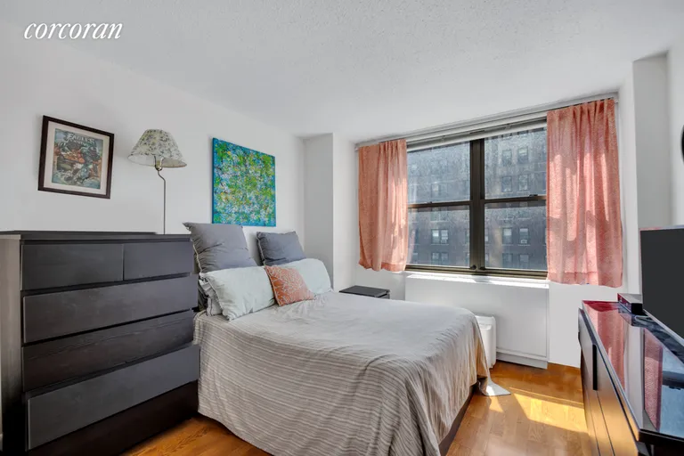 New York City Real Estate | View 301 East 79th Street, 11R | 1 Bed, 1 Bath | View 1