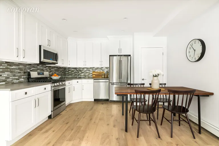 New York City Real Estate | View 150 East 2Nd Street, 2R | 2 Beds, 2 Baths | View 1