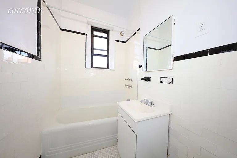 New York City Real Estate | View 30-56 30th Street, 5D | room 12 | View 13
