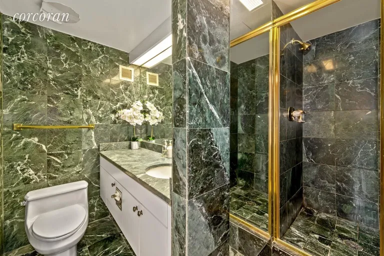 New York City Real Estate | View 188 East 70th Street, 6E | room 7 | View 8