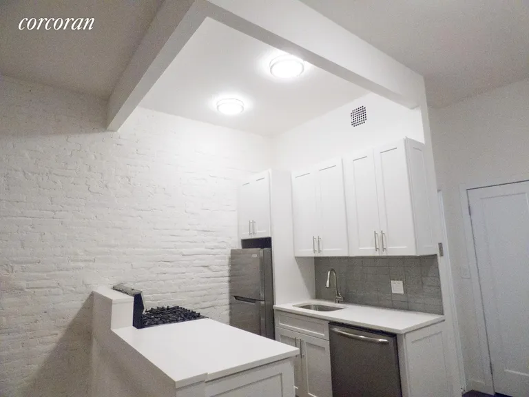 New York City Real Estate | View 339 3rd Street, 1B | room 5 | View 6