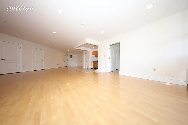 New York City Real Estate | View 19-19 24th Avenue, L311 | room 2 | View 3