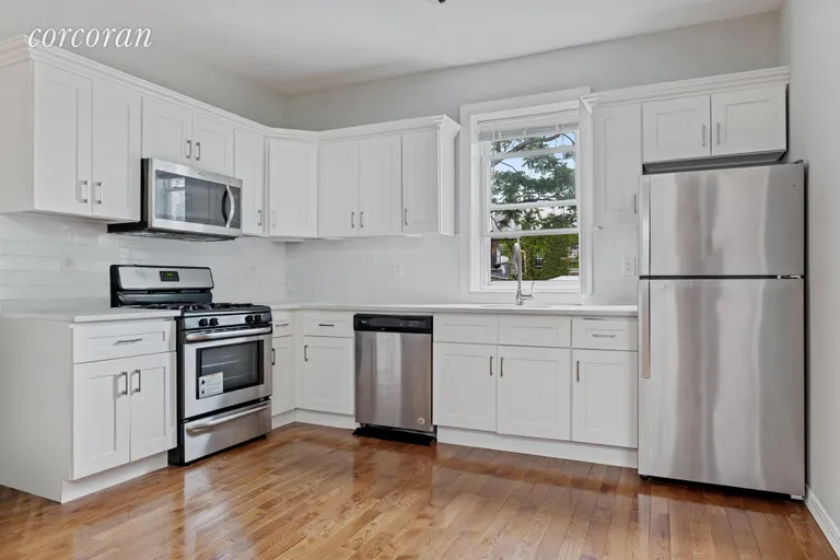 New York City Real Estate | View 749 New Jersey Avenue, 2 | 2 Beds, 1 Bath | View 1
