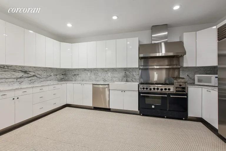 New York City Real Estate | View 35 North Moore Street, 3B | Eat in Kitchen | View 3