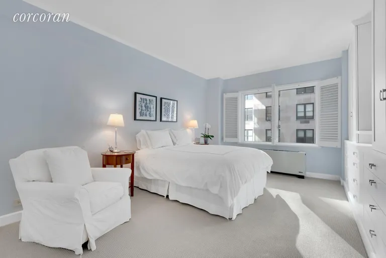 New York City Real Estate | View 605 Park Avenue, 9D | Bedroom | View 2